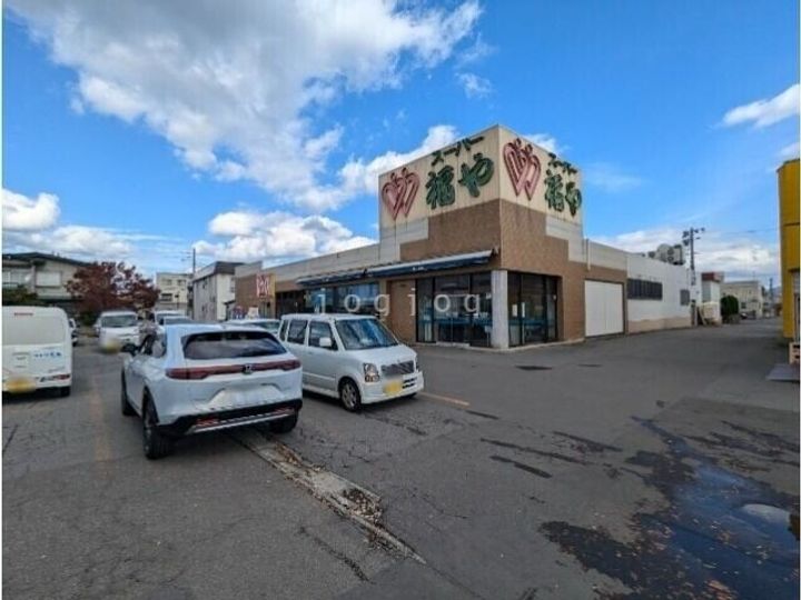 シャーメゾンファインSの周辺