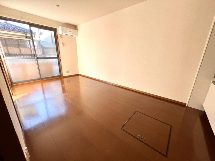 メゾンHAYAKAWA(はやかわ)の居間