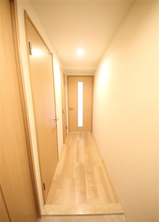 モデラート上町台の玄関