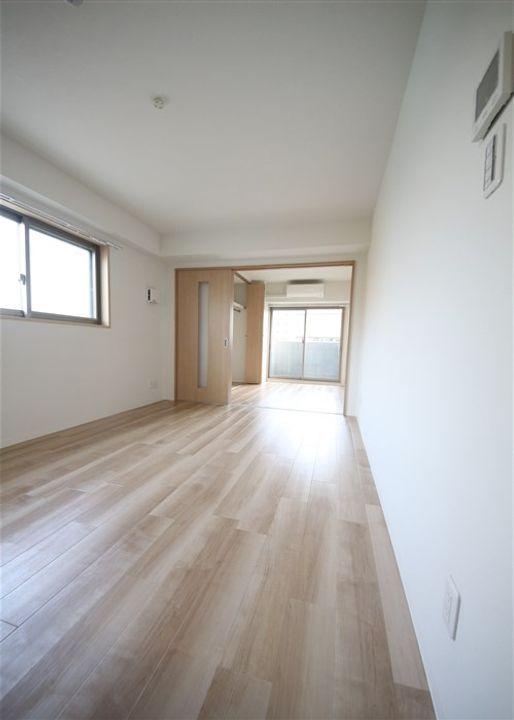 モデラート上町台の居間