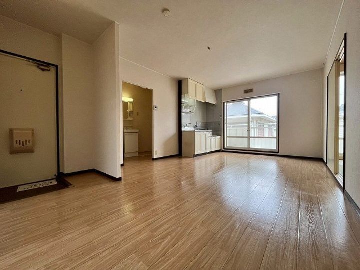 パークヒル枚方 D棟の居間