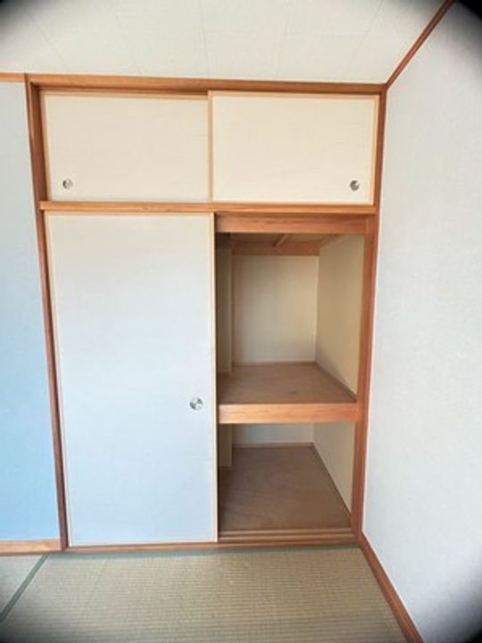 SKハイツ2号棟の内装