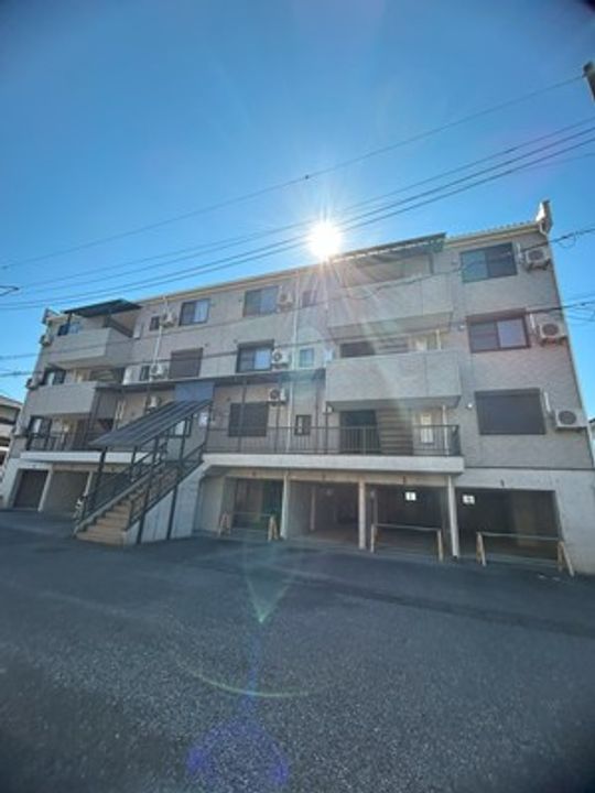 SKハイツ2号棟の外観