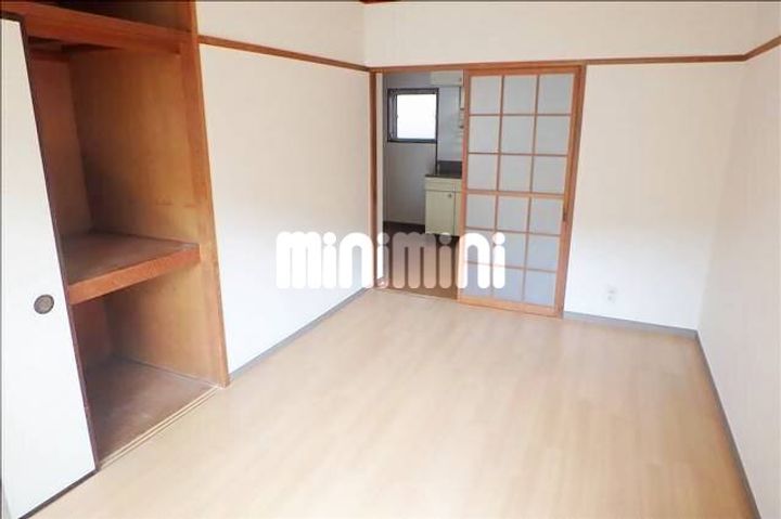 ドミール昭和の内装