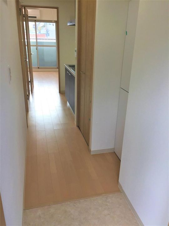 千葉県船橋市海神町南1(マンション)の賃貸物件の玄関