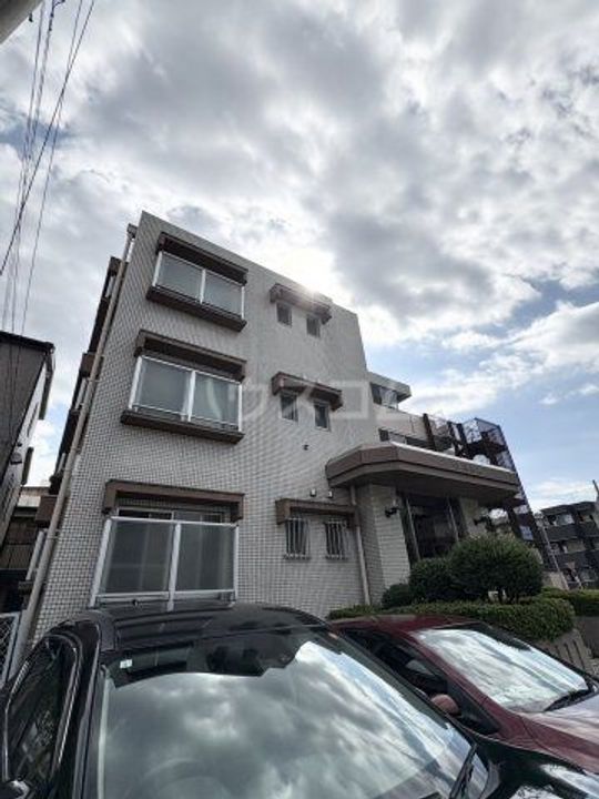 パレス中村の外観