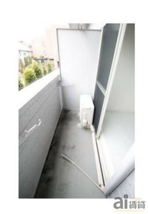 東京都三鷹市北野2の賃貸アパートの内装