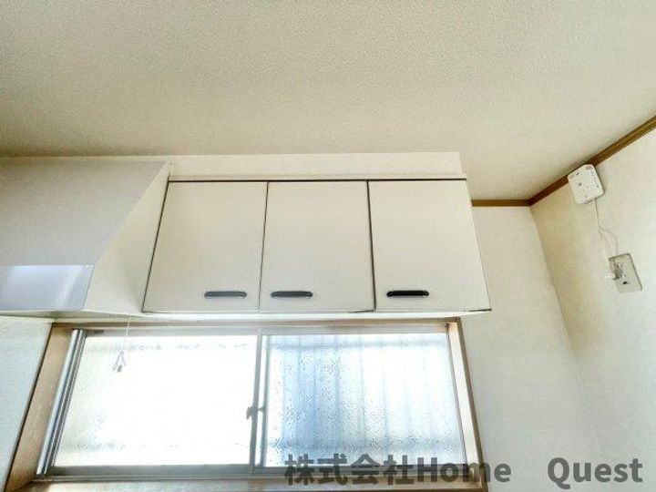 岡田文化の内装