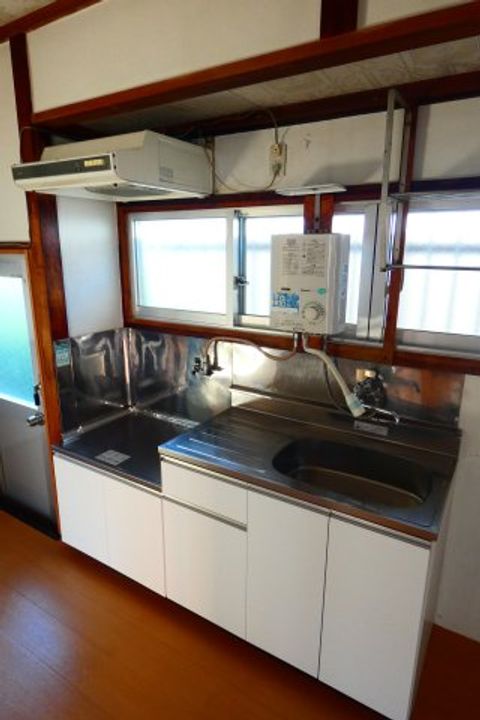 東京都昭島市上川原町2(一戸建)の賃貸物件のキッチン