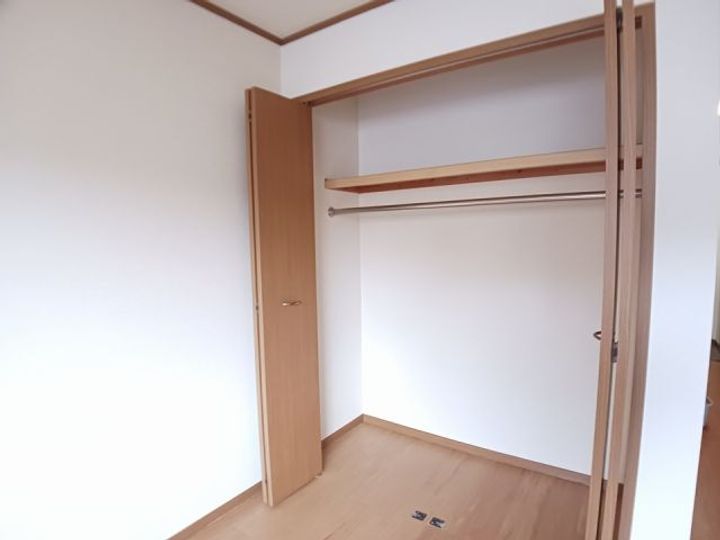 三重県名張市梅が丘南3番町(アパート)の賃貸物件の内装