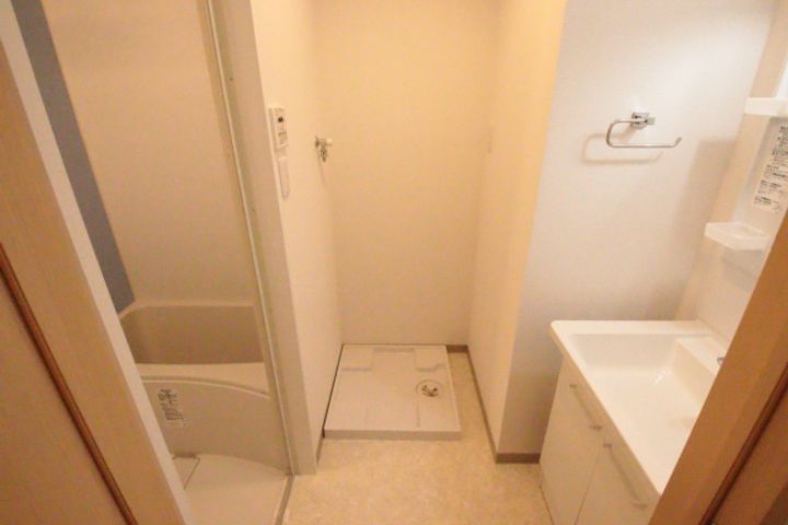 リナージュ佐古前の内装