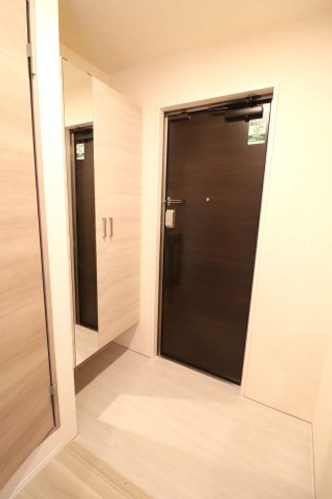 ラシーヌの玄関