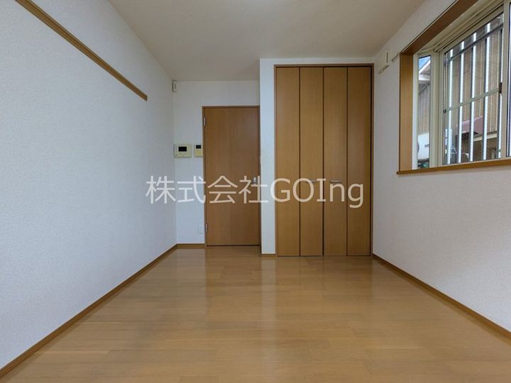 モン・ソレイユ・ドゥの居間