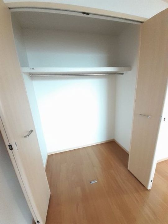 香川県観音寺市三本松町3(アパート)の賃貸物件の内装