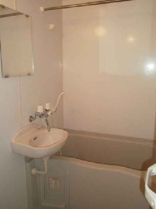 レオパレス桧沢の風呂