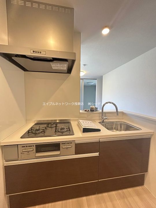 グラナーデ堤通のキッチン