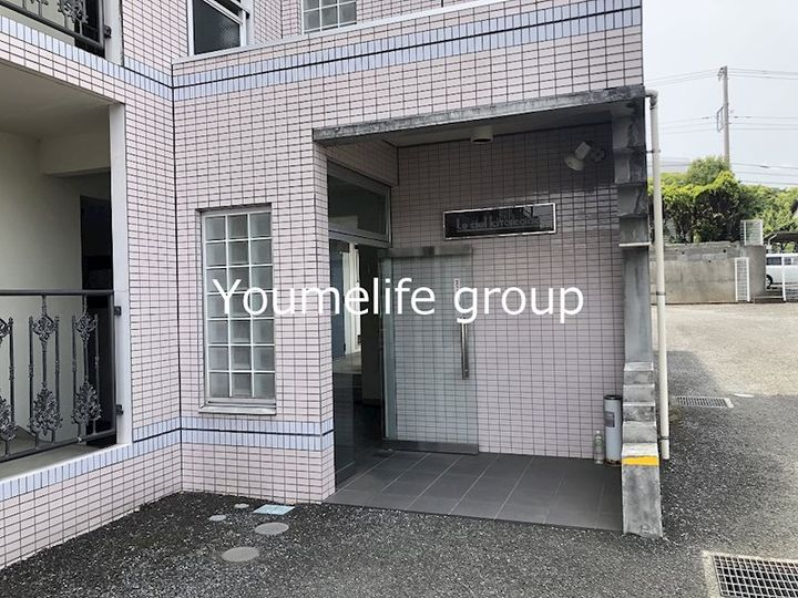 神奈川県伊勢原市粟窪(マンション)の賃貸物件の地図