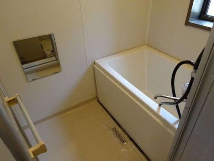 第6TGMソファレ Bの風呂