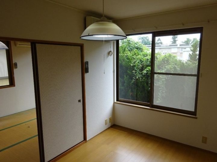 第6TGMソファレ Bの内装