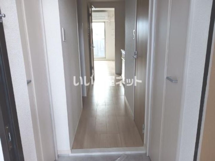 大阪府門真市殿島町(マンション)の賃貸物件の玄関