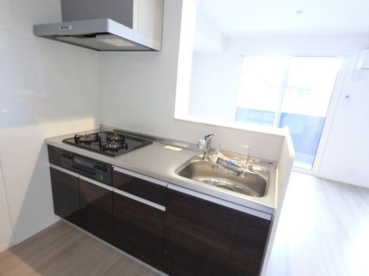 栃木県佐野市高萩町(アパート)の賃貸物件のキッチン