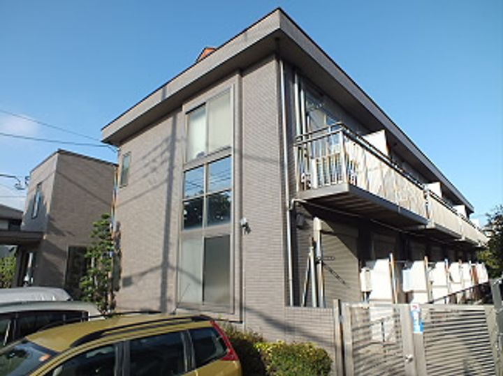 東京都調布市若葉町2の賃貸アパートの外観