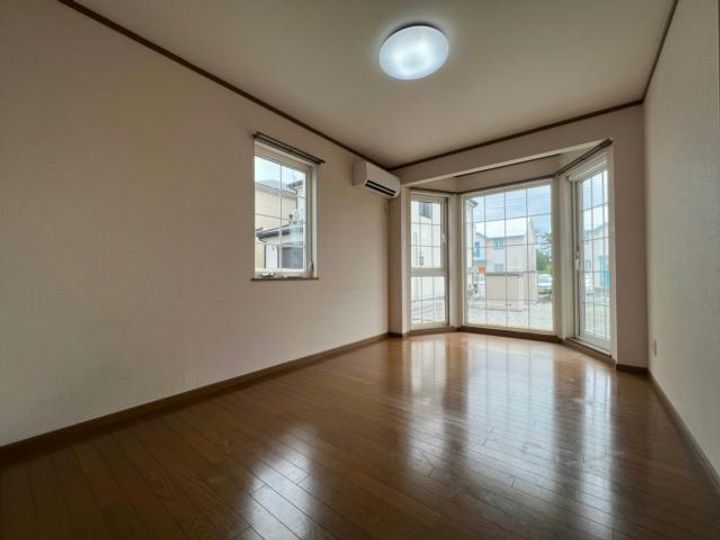 静岡県浜松市中央区舞阪町舞阪(アパート)の賃貸物件の居間