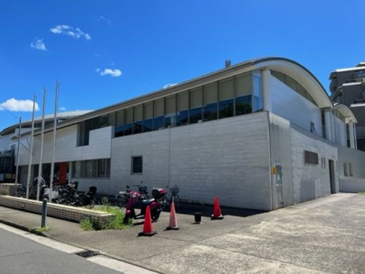 グラーテスの周辺