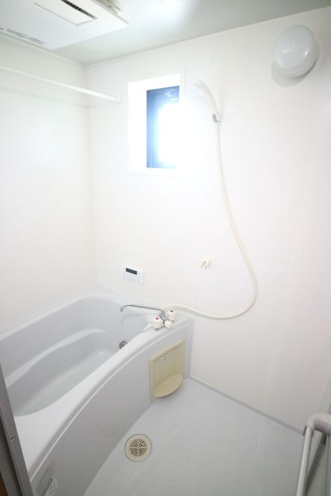 ガーディニアシティ上富井の風呂