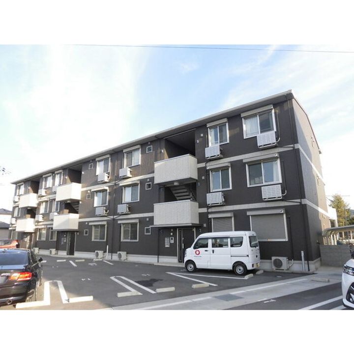 グランドュール Aの外観