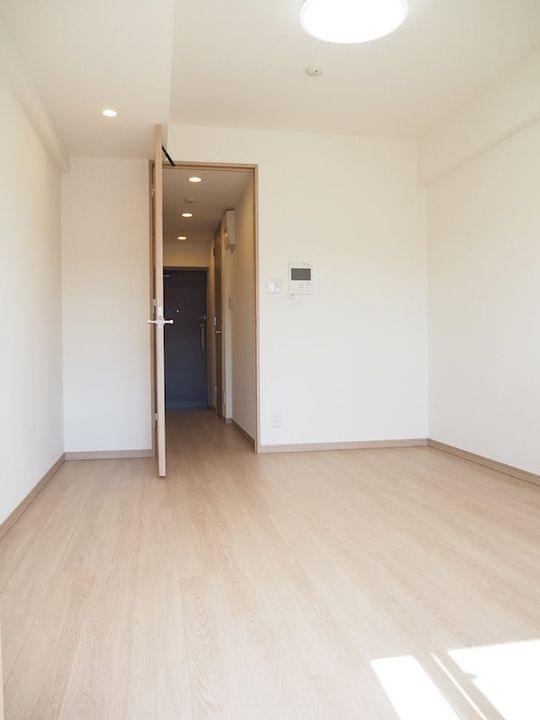 ルーブル横濱吉野町の居間