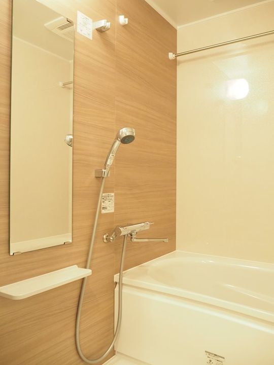 ルーブル横濱吉野町の風呂