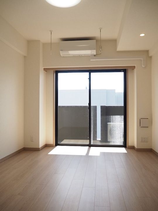 ルーブル横濱吉野町の内装