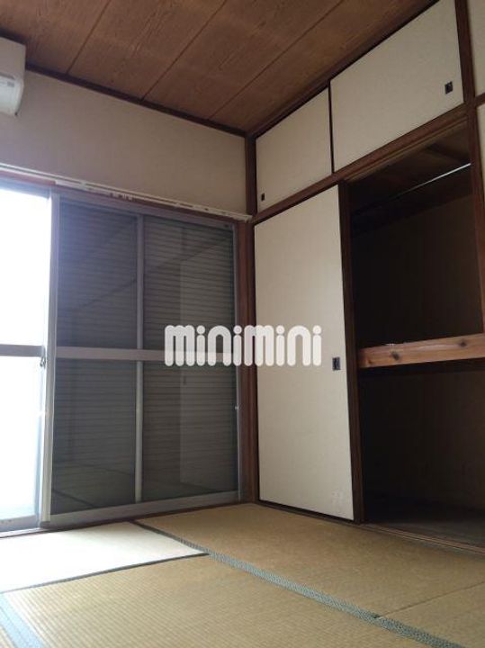 田口ホームの居間