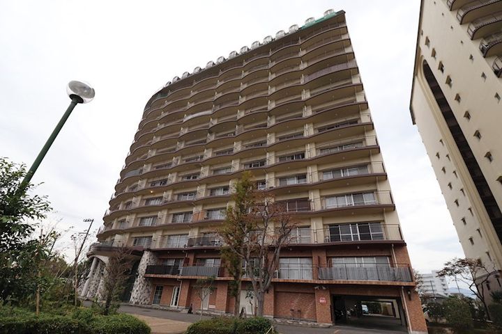 琵琶湖アーバンリゾートI番館の外観