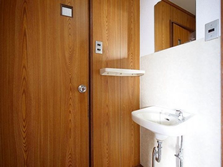 川崎ビルの内装