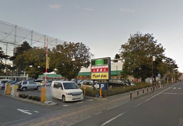 インパレスの周辺