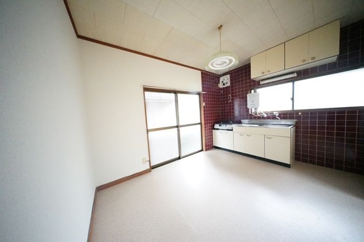 山口県下関市稗田町(一戸建)の賃貸物件の居間