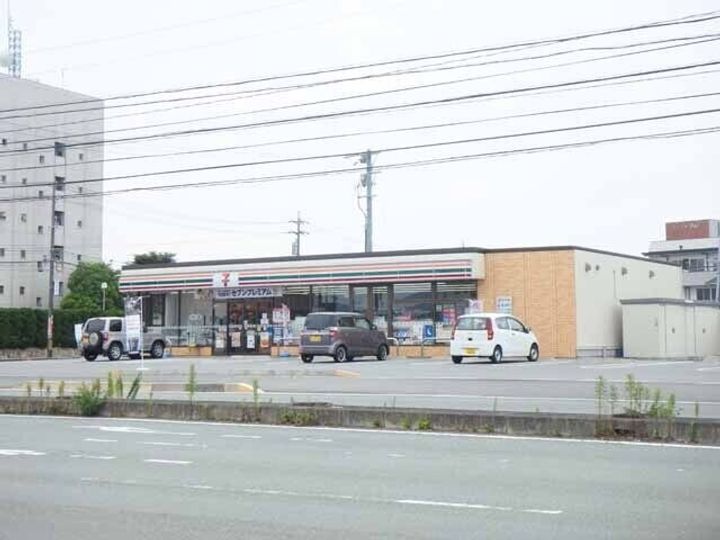 コッジィーコートFUKATAの周辺