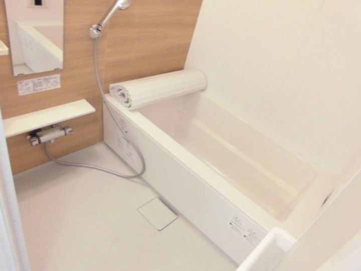 パークドオートム Bの風呂