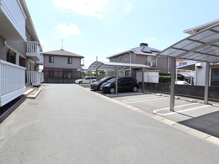 ラルジュ 福岡屋 Bの地図