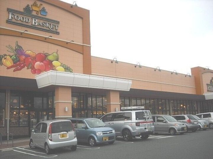 ラルジュ 福岡屋 Bの周辺