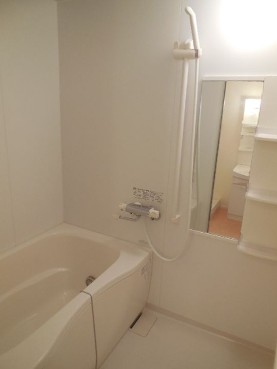 ラフィネ下目黒の風呂