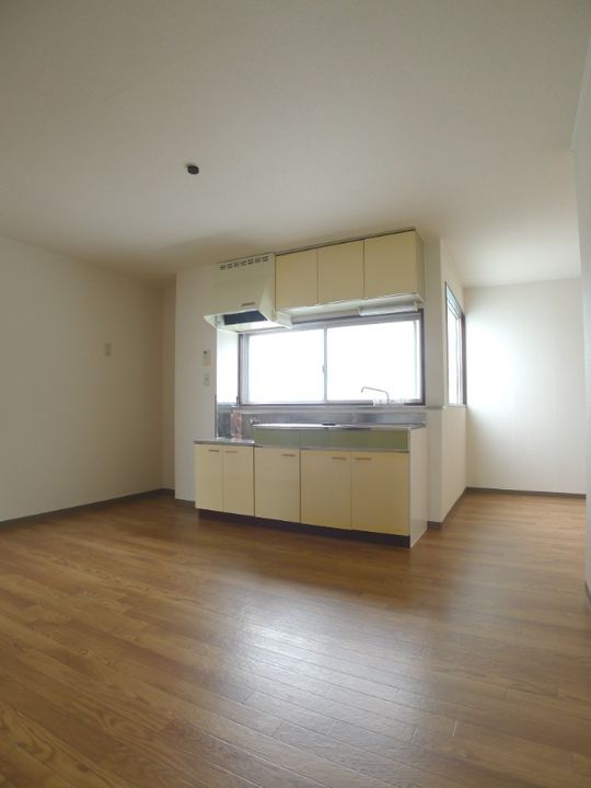 愛知県名古屋市中川区荒江町(マンション)の賃貸物件の居間