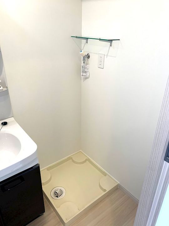 トーマス前田2の内装