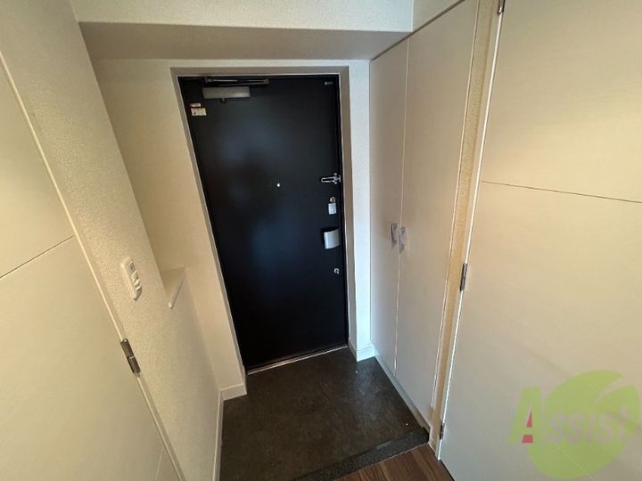 プレサンス新大阪ヴィガの玄関