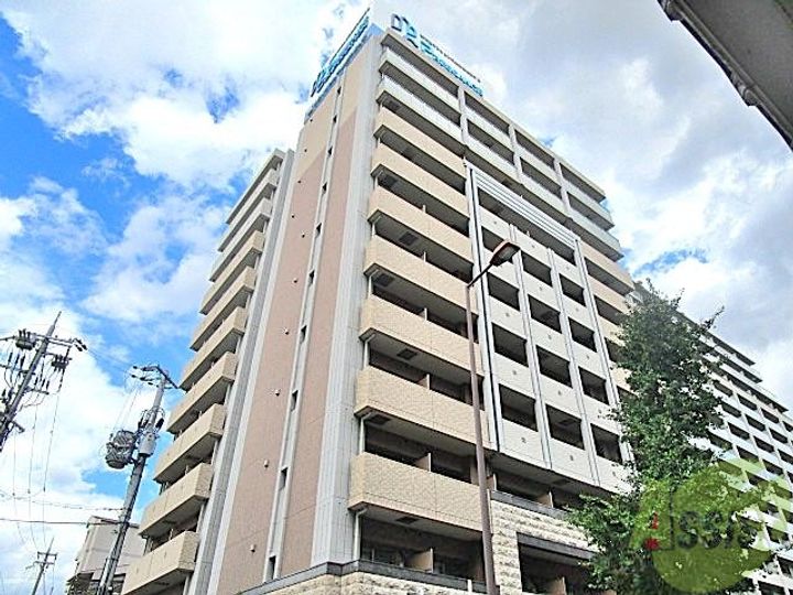 プレサンス新大阪ヴィガの外観