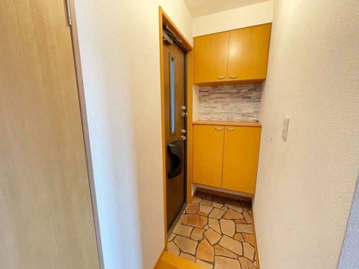 群馬県高崎市中泉町(アパート)の賃貸物件の玄関