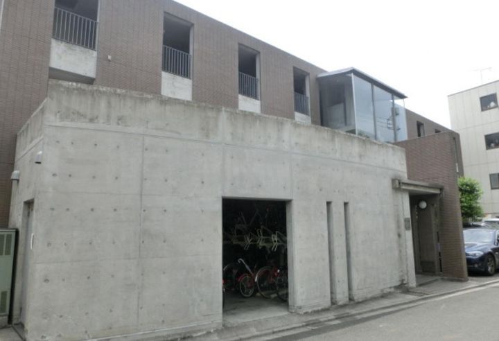 東京都中野区沼袋2の賃貸マンションの外観