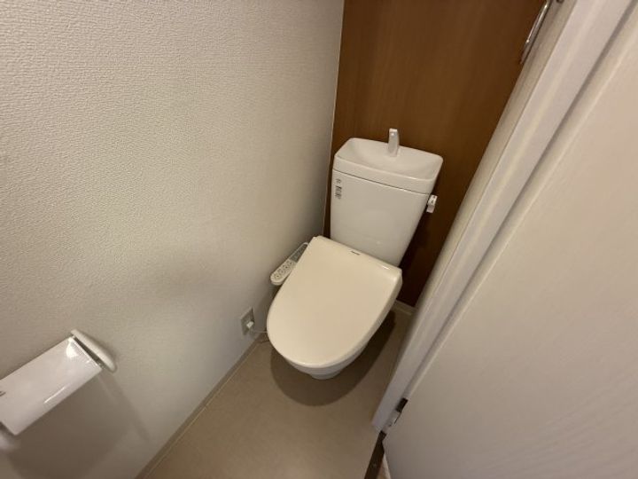 大阪府豊中市桜の町3の賃貸マンションの内装